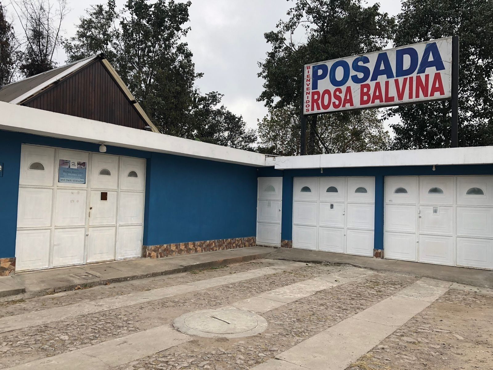 Classic Double or Twin Room, Multiple Bedrooms, Non Smoking, Microwave | Bathroom | Shower, towels