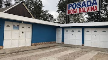 Classic Double or Twin Room, Multiple Bedrooms, Non Smoking, Microwave | Bathroom | Shower, towels