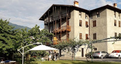 Gemma Residence Between Sail and Rock ...