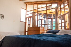 Unclassified image, 4 of 78, button - The Green Bear - Hostel (Cusco)
