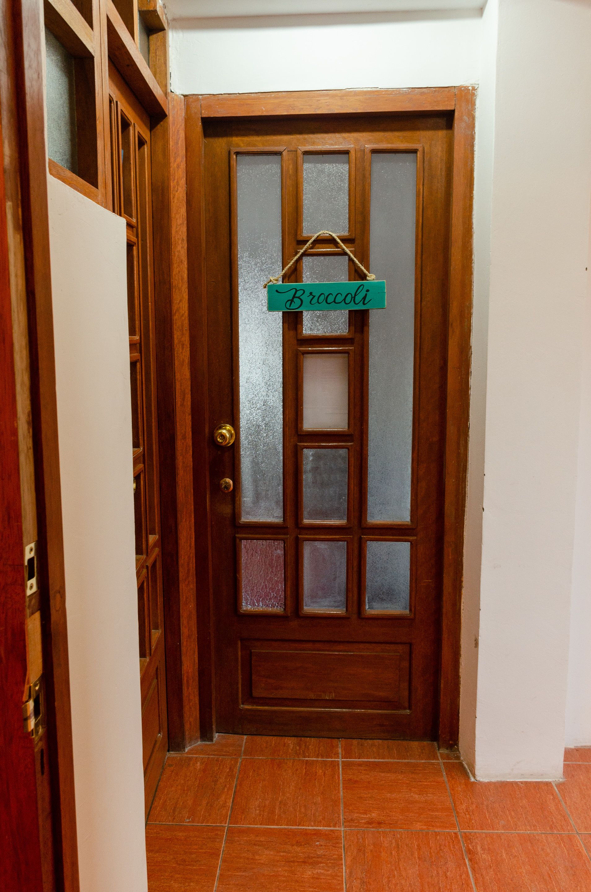 Double Room, 1 Queen Bed, Shared Bathroom (Habitacion Brocoli) | Free WiFi