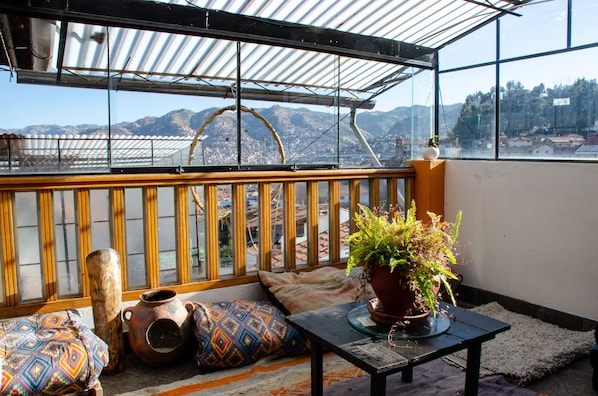 Camera doppia, 1 letto queen, bagno privato (Habitacion Jazmin) | Balcone