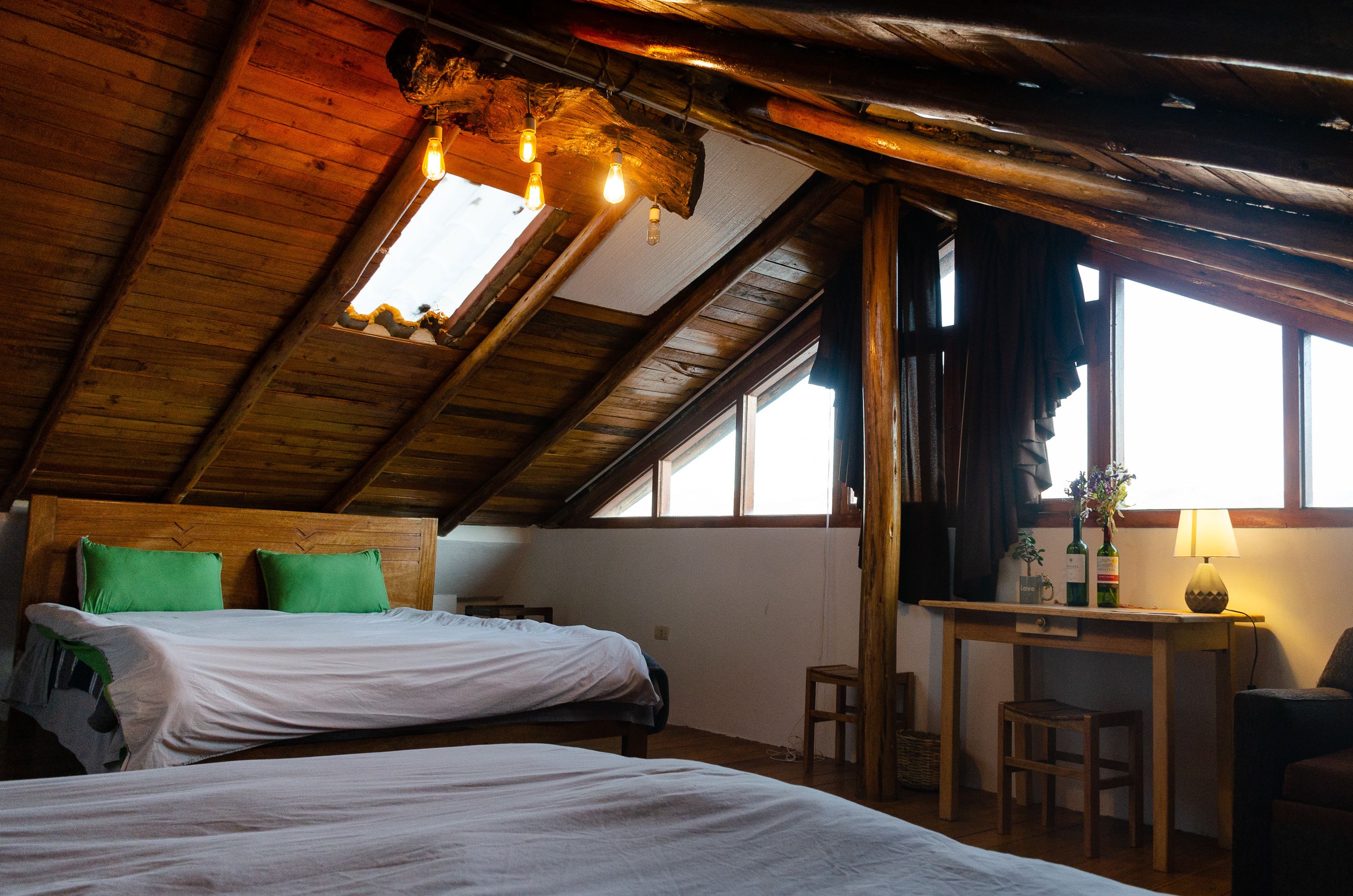 Double Room, 1 King Bed, Private Bathroom (Habitacion Ginger) | Free WiFi