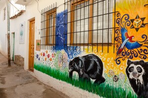 Unclassified image, 3 of 78, button - The Green Bear - Hostel (Cusco)