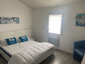 2 Schlafzimmer, Bügeleisen/Bügelbrett, Reisekinderbett, WLAN