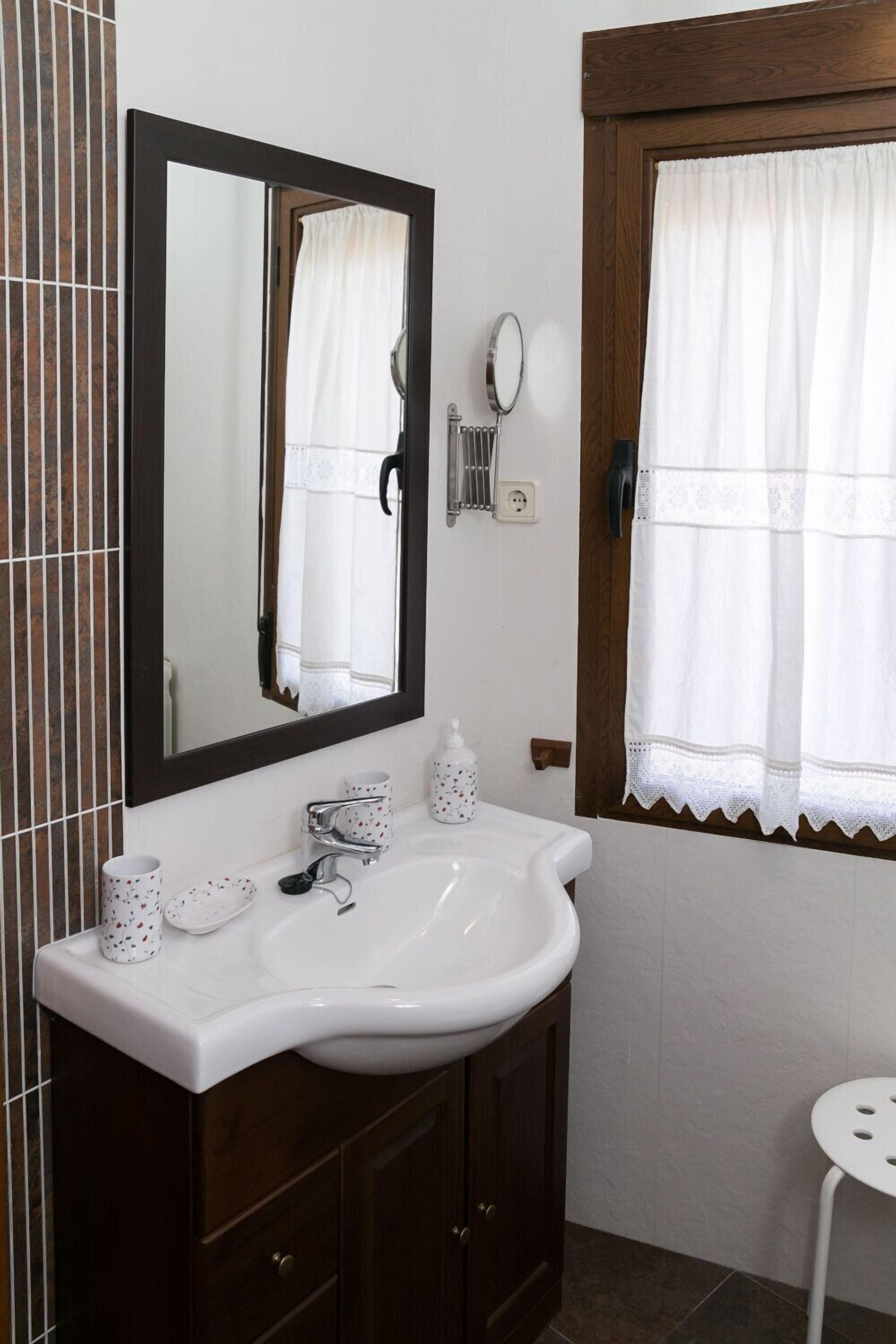 RURAL HOUSE "LA RIBERA DEL RÍO SAN JUAN"