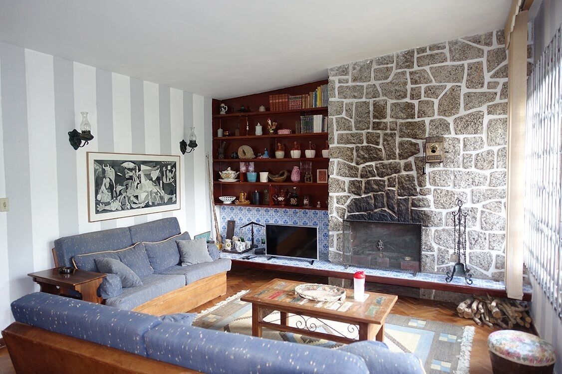 Site with panoramic views of the Atlantic forest and mountains, 10 minutes from downtown