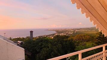 Double Room, Shared Bathroom