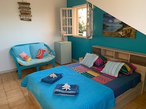 Double Room, Shared Bathroom | Blackout curtains, iron/ironing board, free WiFi, bed sheets - Le Caillou Blanc (Saint-Paul)