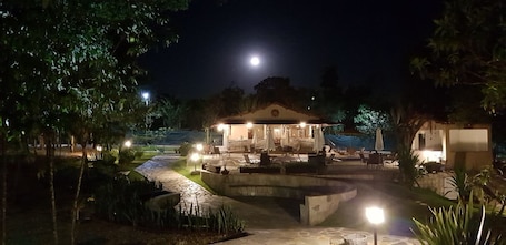 Exterior. Pousada Orla Morada do Sol