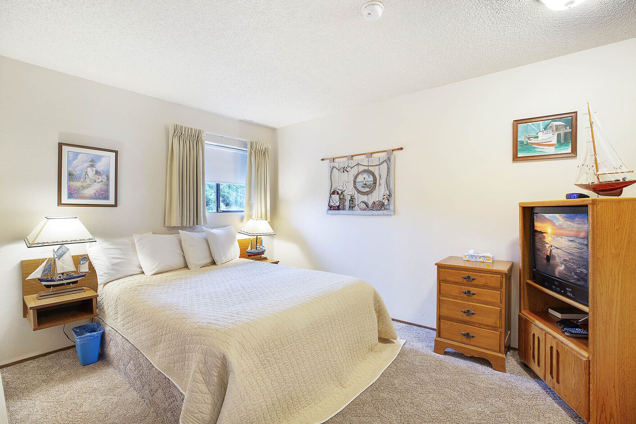 Beachfront Condo on the Moclips River