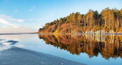 Stunning Views from this Waterfront Condo