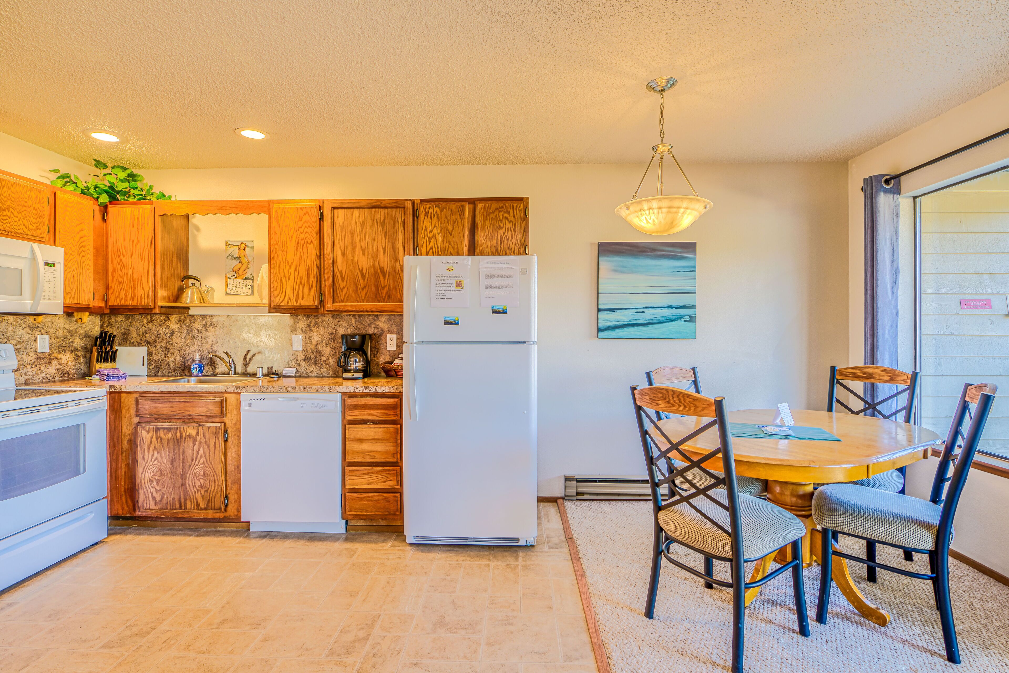 Top Floor Condo with Amazing Ocean Views