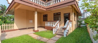 Siesta by the Sea - 2 minutes walk to Candolim Beach