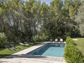 Air conciergerie/Bastide Blanche  heated swimming pool