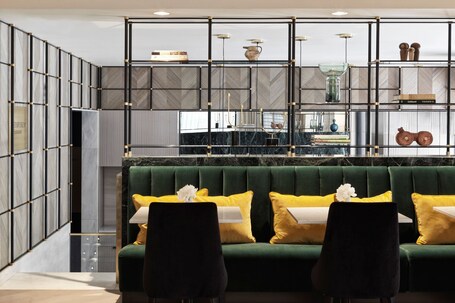 Academias Hotel, Autograph Collection - Image 1