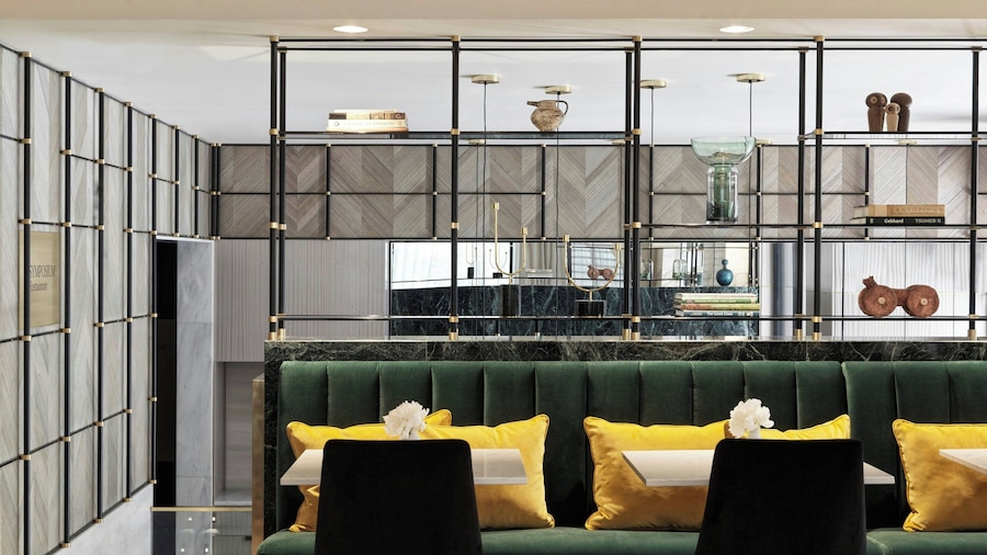 Academias Hotel, Autograph Collection