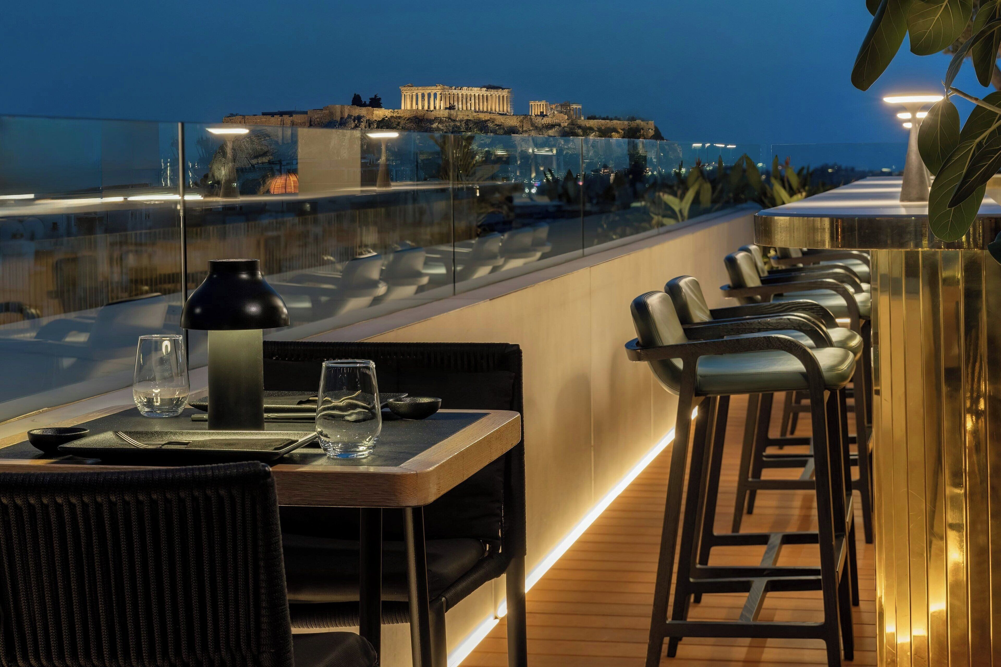 2 restaurants, breakfast, lunch, dinner served; japanese cuisine