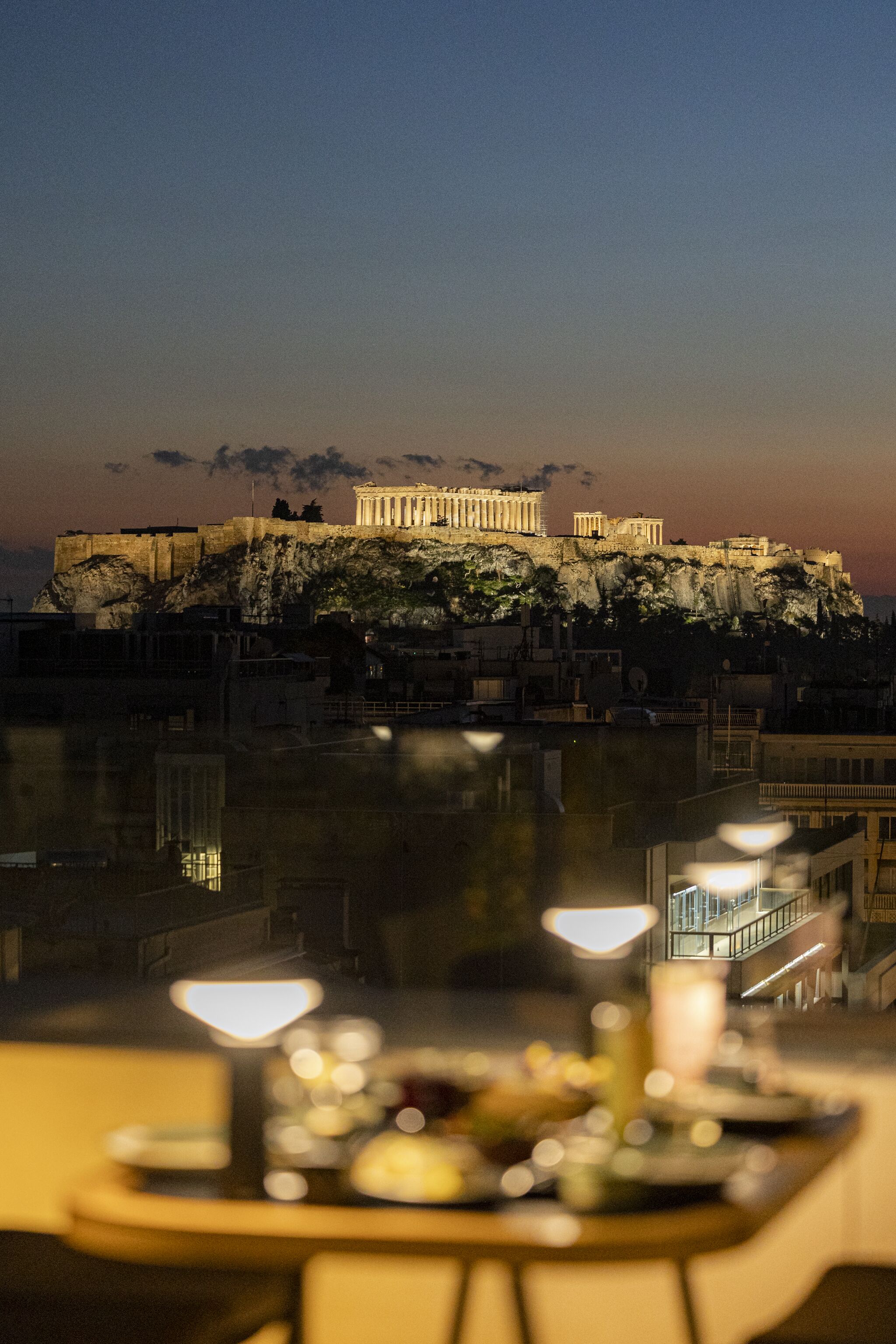 2 restaurants, breakfast, lunch, dinner served; japanese cuisine