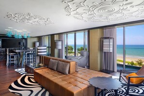 Egyptian cotton sheets, premium bedding, down duvets, pillow-top beds