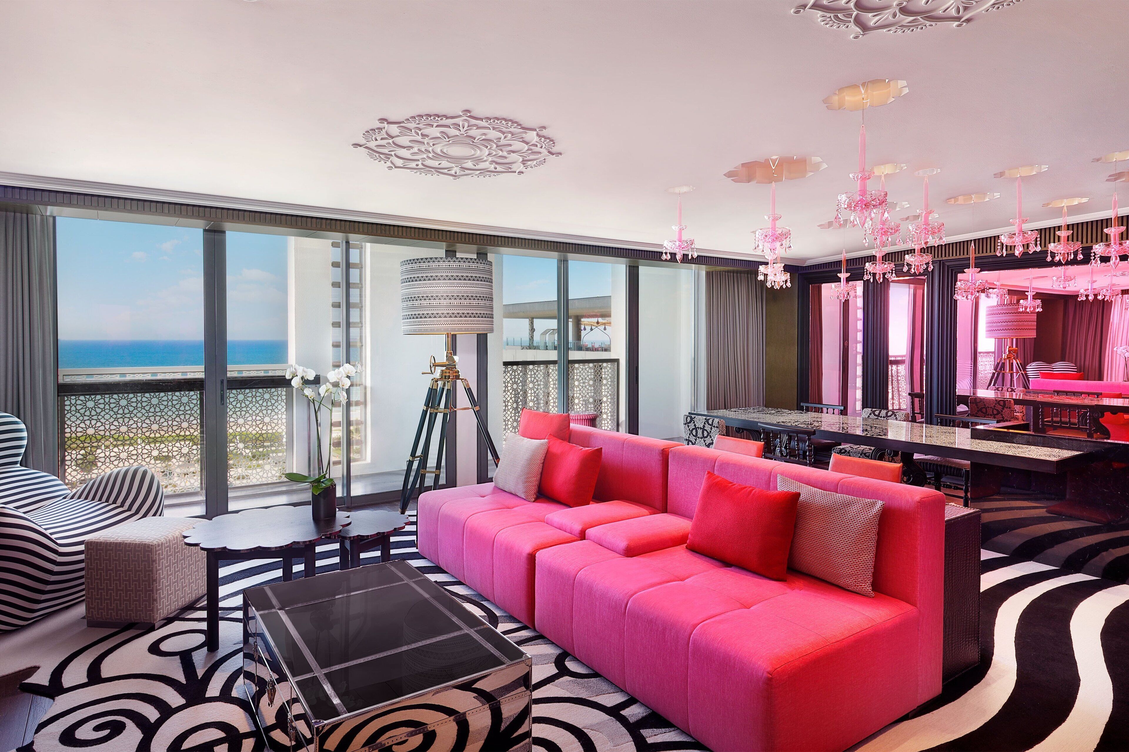 Egyptian cotton sheets, premium bedding, down comforters, pillowtop beds