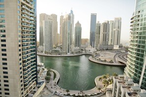 Exterior - Marina BestView 14 luxury apt Nxt to Metro (Dubai)