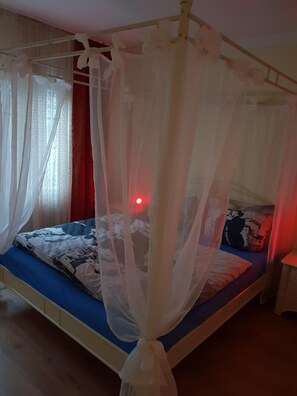 2 Schlafzimmer, Bügeleisen/Bügelbrett, WLAN, Bettwäsche