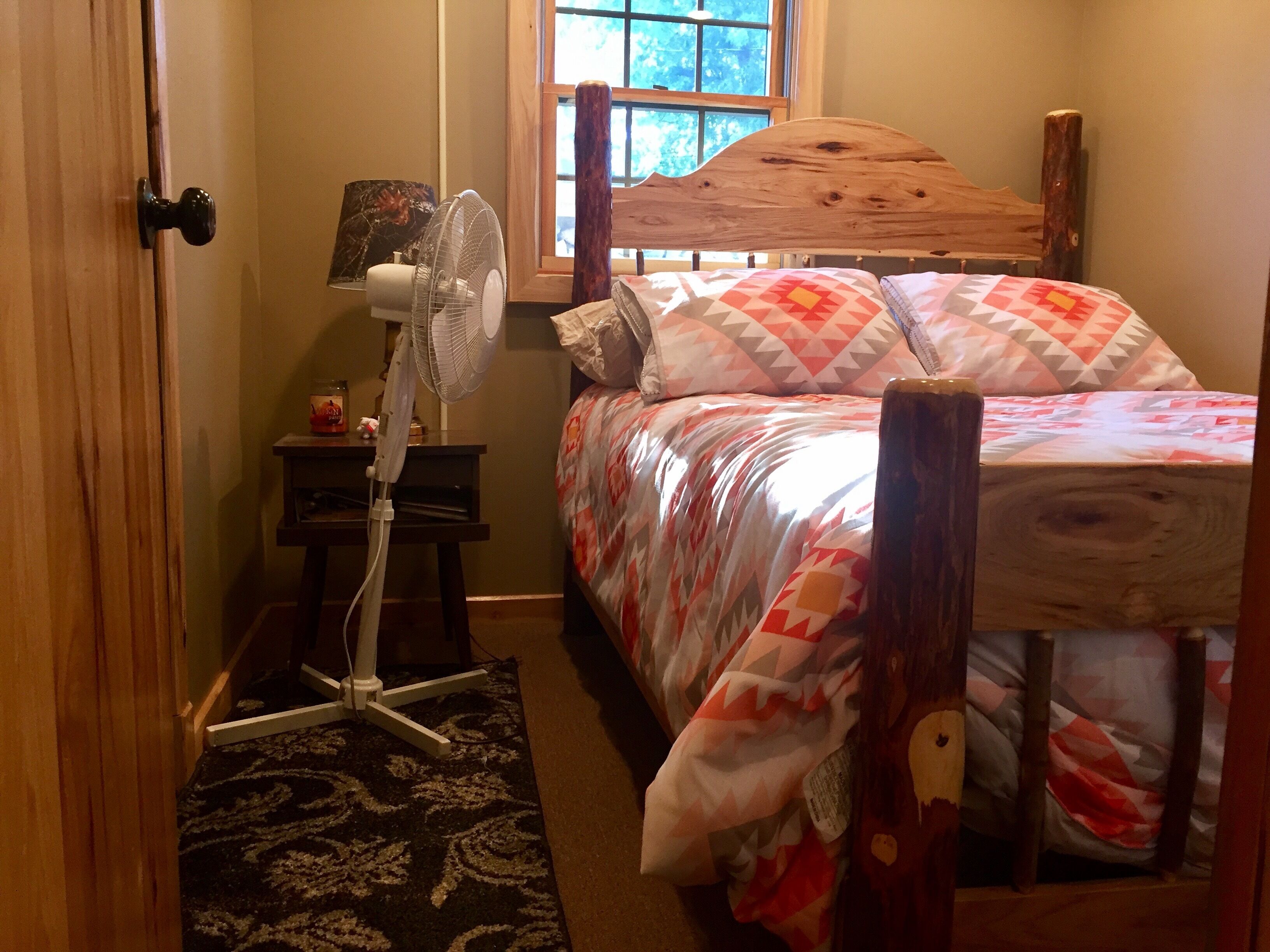 St. Helen - Ultimate Man Cave  ladies will Love it too! 