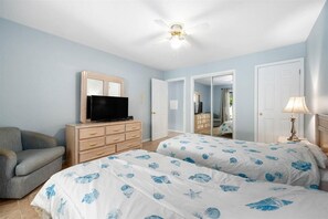 2 bedrooms, iron/ironing board, free WiFi