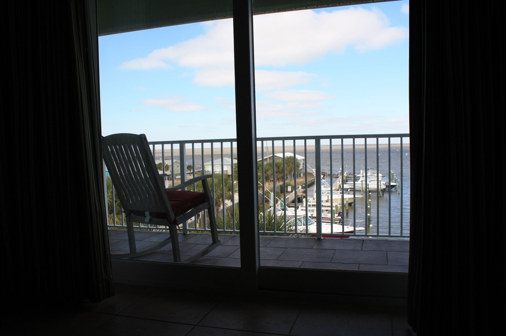 Incredible Penthouse unit. Huge Balcony with breathtaking Views