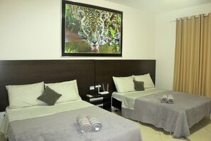 5 bedrooms, in-room safe, iron/ironing board, WiFi