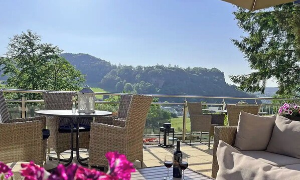 Outdoor dining - Vulkaneifel Type L-A4 (Gerolstein)