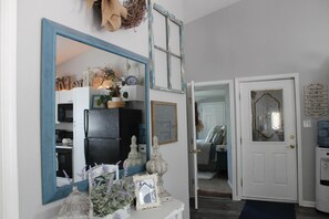 Interior - Unique Farm Cottage, Close to City Feels like Country, One of a Kind! (Colorado Springs)