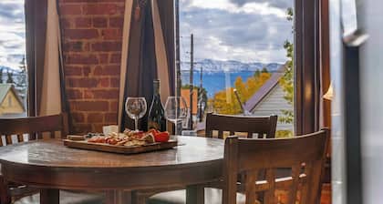 Old Saint Vincent Loft — Infrared Sauna, Balcony & Mountain Views