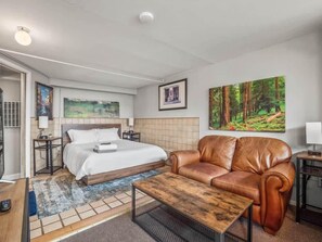 Memory-foam beds, WiFi, bed sheets