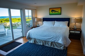 4 室のベッドルーム、デスク、アイロン / アイロン台、WiFi (無料)