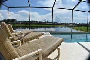 Outdoor pool, a heated pool - 4 Bed,3.5 Bath, 2 Masters Sf Pool / Kiddie Pool, Lakeside (Kissimmee)