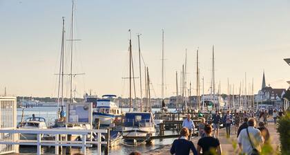 Vacation apartment near the harbor Moba-travel