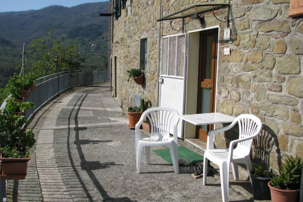 Studio for 2-3 pax - PESCIA