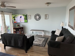 TV, DVD player - CORAL SURF C-1 OCEANFRONT 2 BR & 2 BTH. PRIVATE 240V EV CHARGER & 110V OUTLET (Carolina Beach)