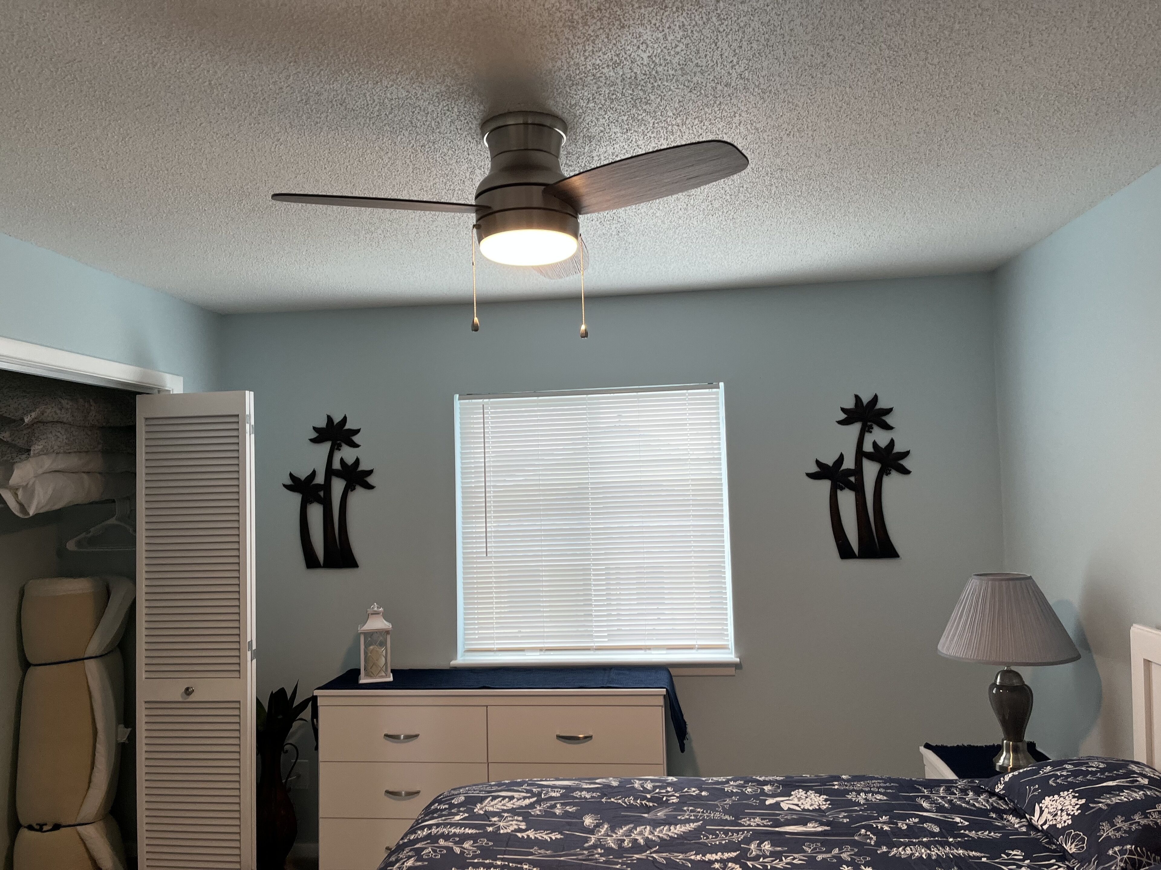 2 soverom, strykejern/-brett, wi-fi (inkludert) og sengetøy