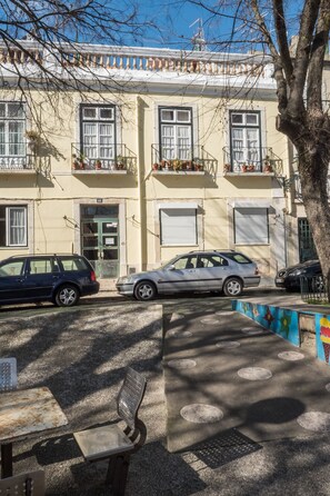 Exterior - Heart of Alfama - Where Alfama, Graça & Castle Meet (Lisboa)
