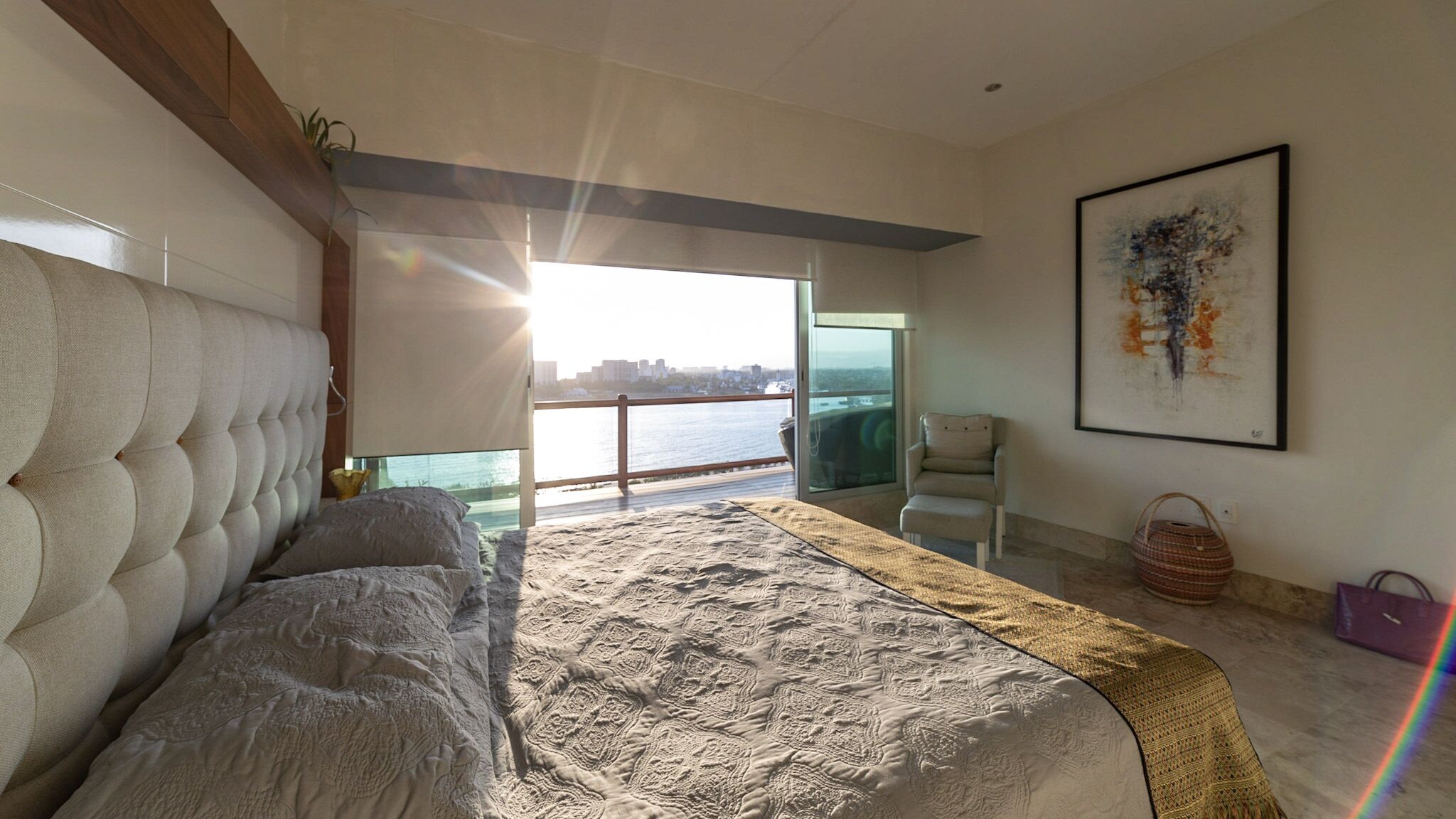 Condo Cruise View, Great Location!