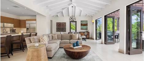 Fernseher, Tischtennisplatte