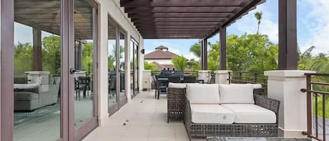 Terrace/patio