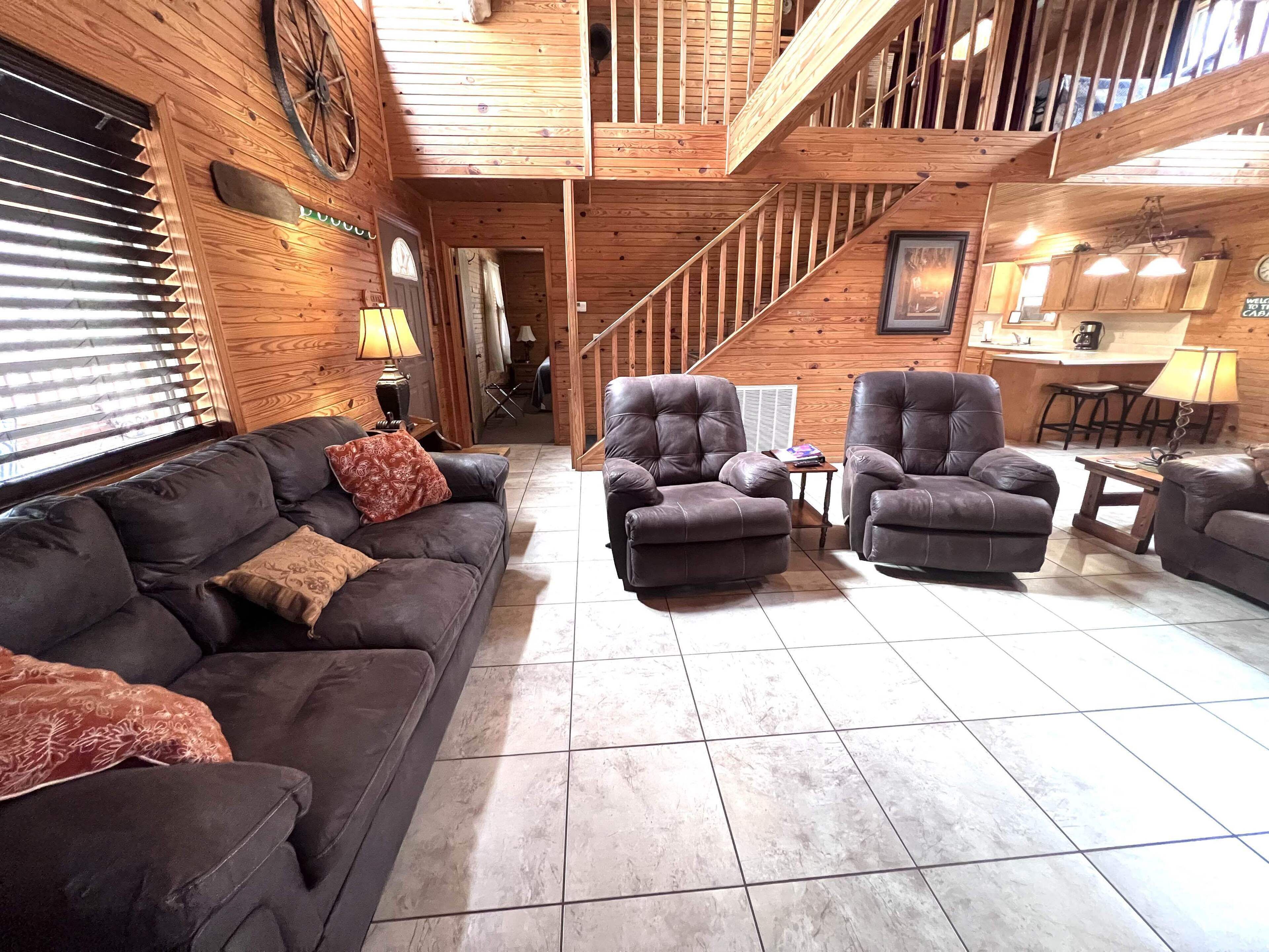 near Jasper, sanitized carefully, secluded, close to Buffalo River, hiking, WIFI