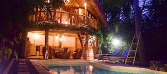 Meno Island Villas