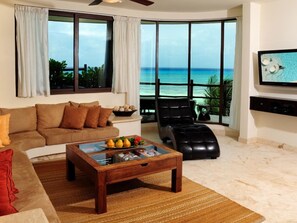 Televisión y juguetes 