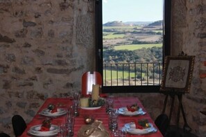 Dining - Self catering Castell de Fonolleres for 12 people (Fonolleres)