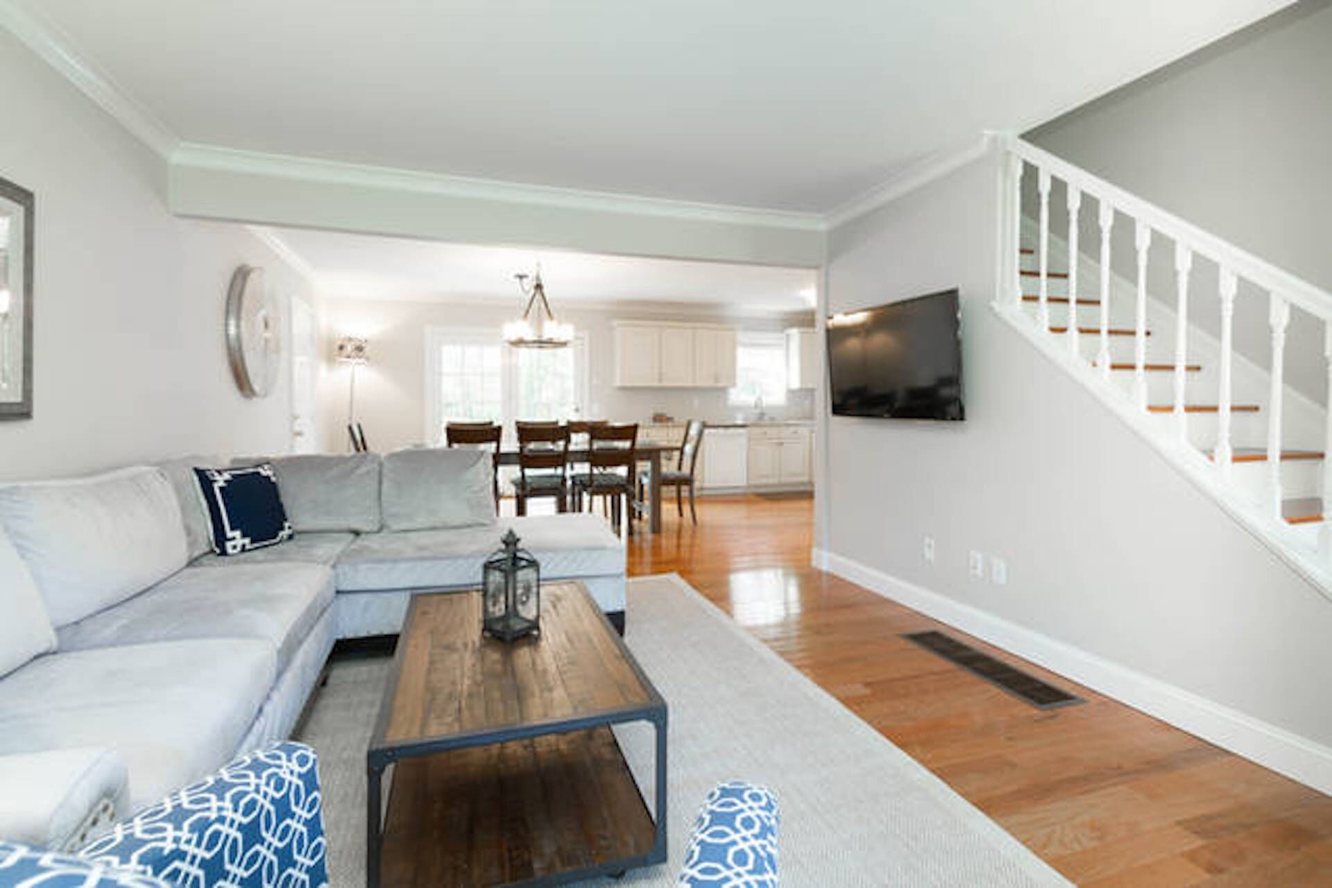 Westhampton Beach Town and Country